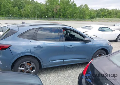 2023 Ford Escape St-Line из США, поврежденный, VIN 1FMCU9MN0PUA35258